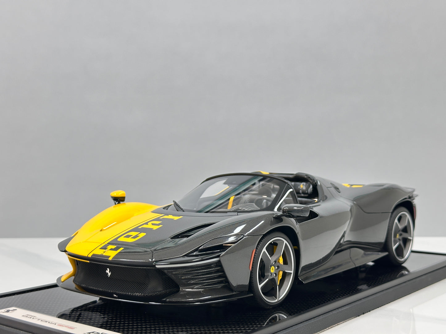 BBR 1/12 Ferrari SP3 Daytona 599+1 Spider – Modena Yellow (BBR1217O)