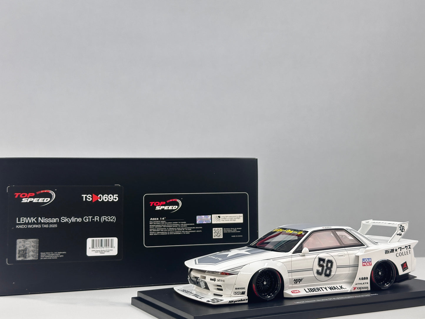 TOPSPEED 1/18 Nissan GT-R R32 Kaido Works TAS 2025 White TS0695