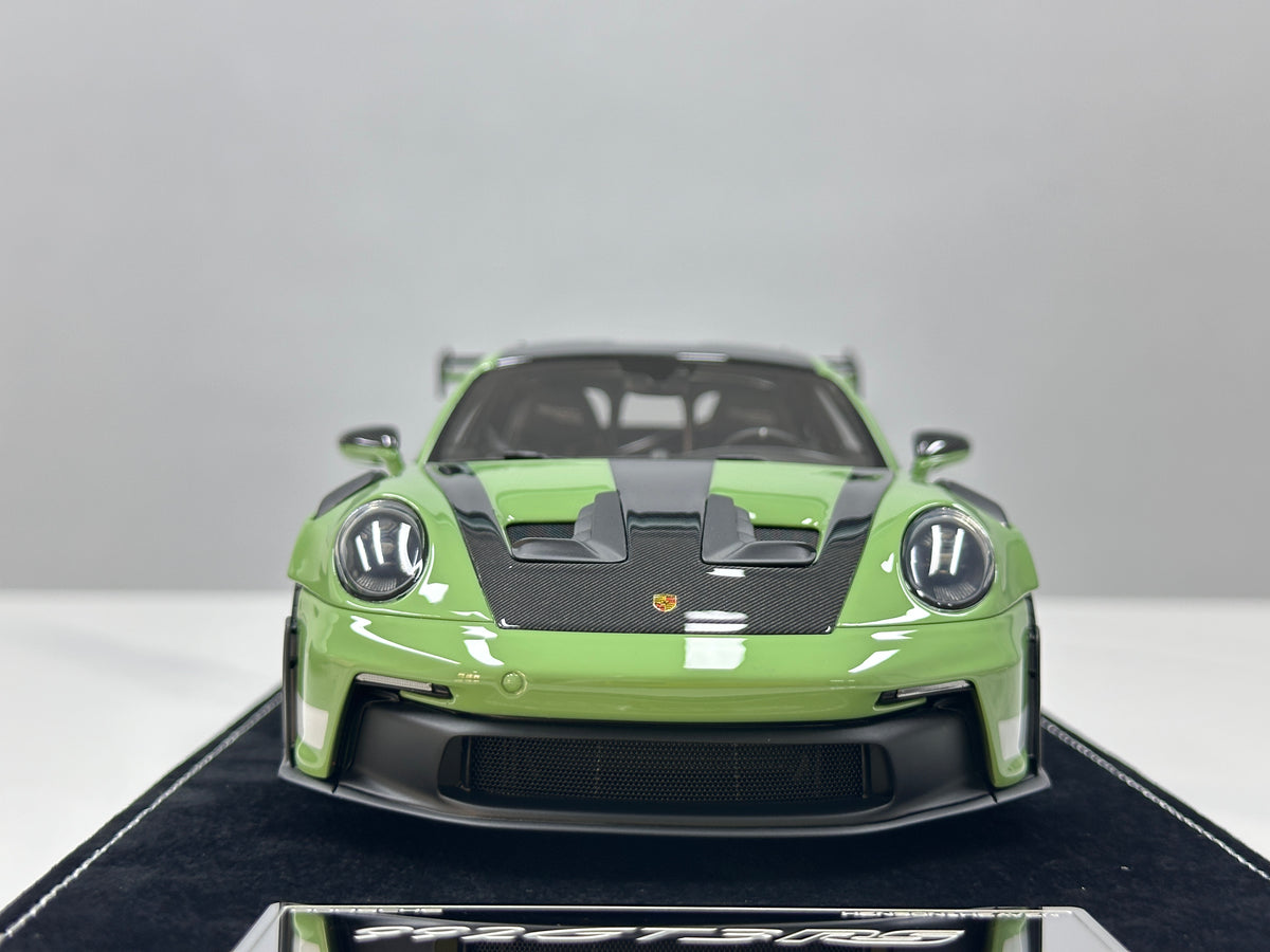 HH Model 1/18 Porsche 992 GT3 RS Francis Green HH726
