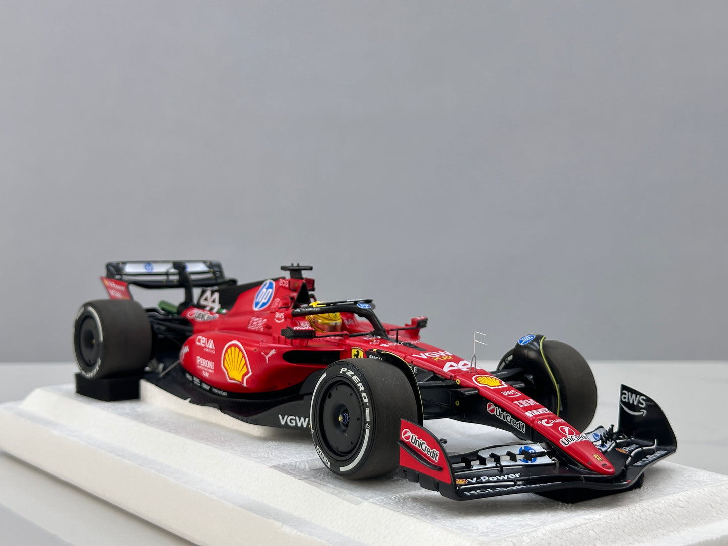 BBR 1/18 Ferrari SF-23 #44 Red BBR2318T44