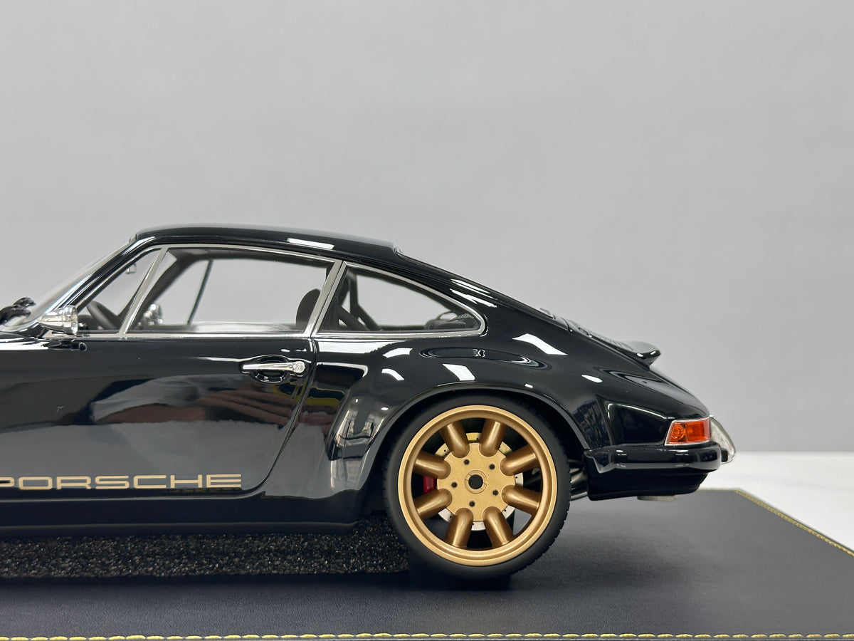 IVY 1/12 Porsche Singer Black/Gold Wheels IVY246