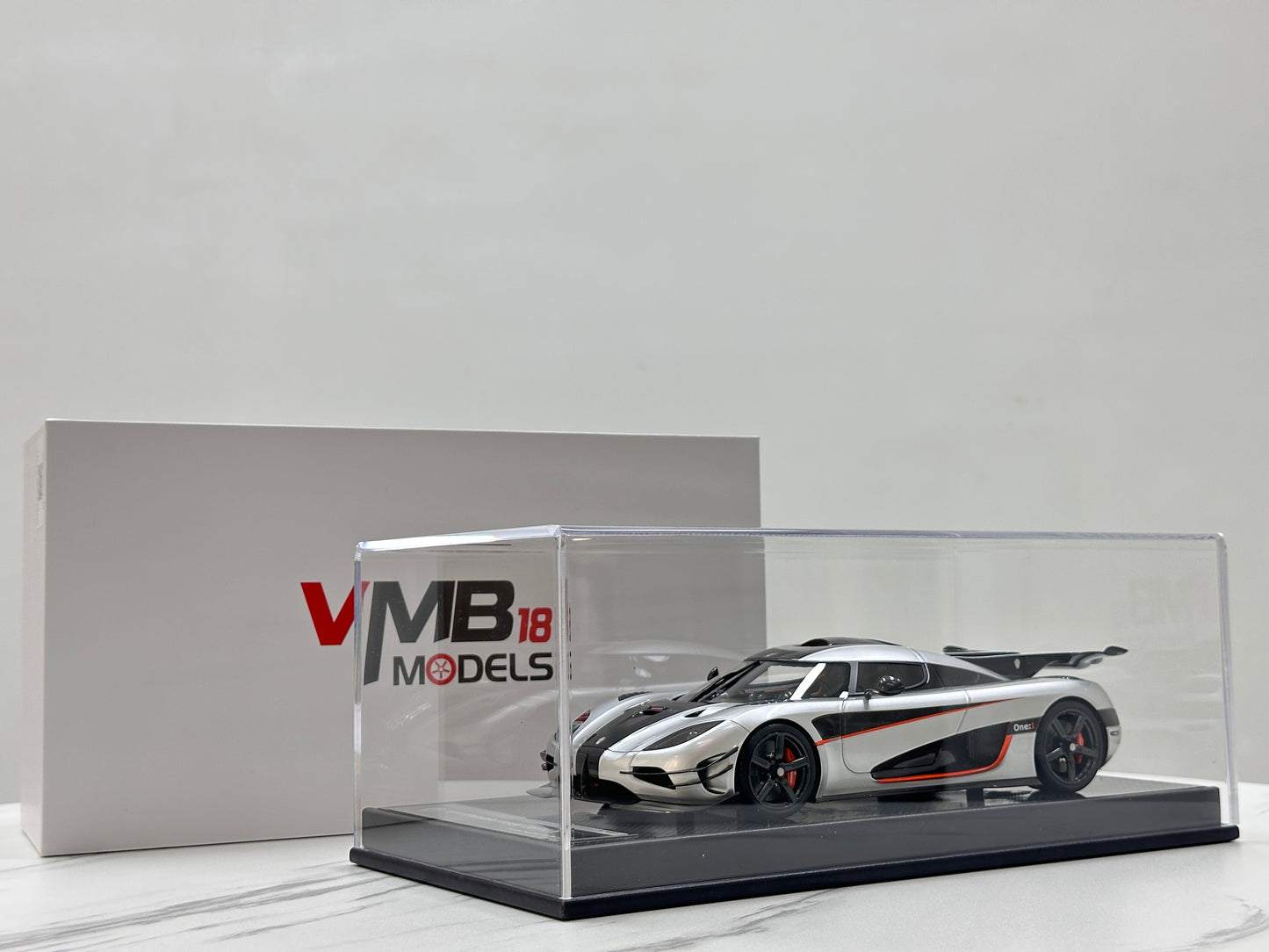 VMB 1/18 Koenigsegg ONE 1 Silver VMB058