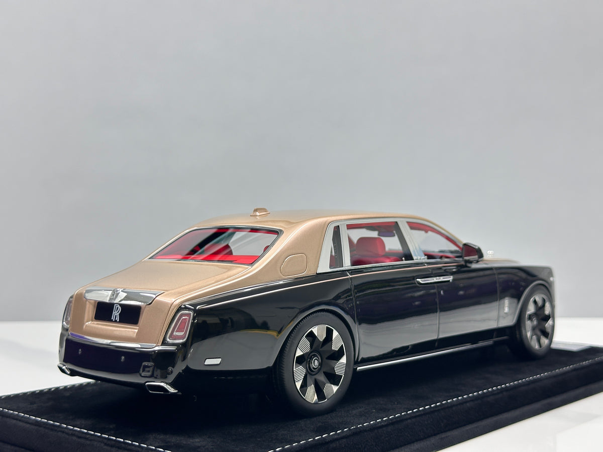 HH Model 1/18 Rolls-Royce Phantom Series II Diamond Black/Champagne Gold HH736