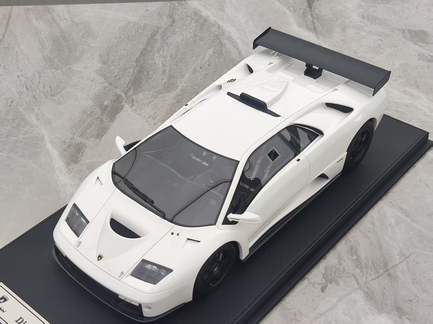 GL 1/12 Lamborghini Diablo GTR White Model Figure JS-GL002