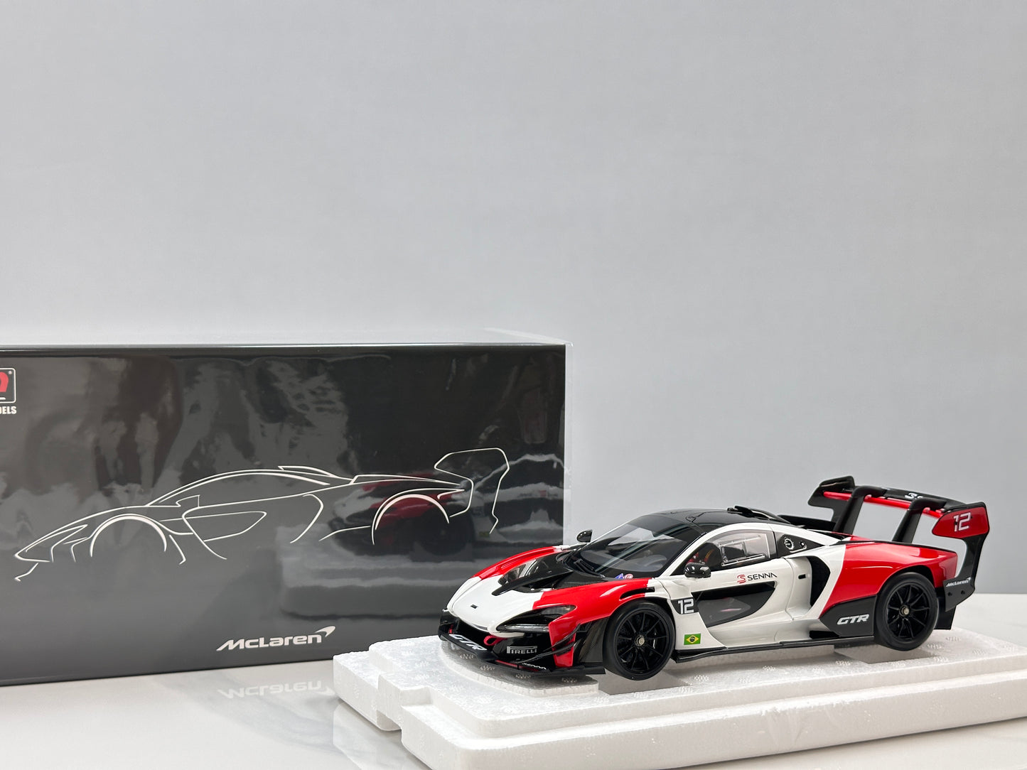 LCD 1/18 McLaren Senna GTR Red and White LCD18016-RW
