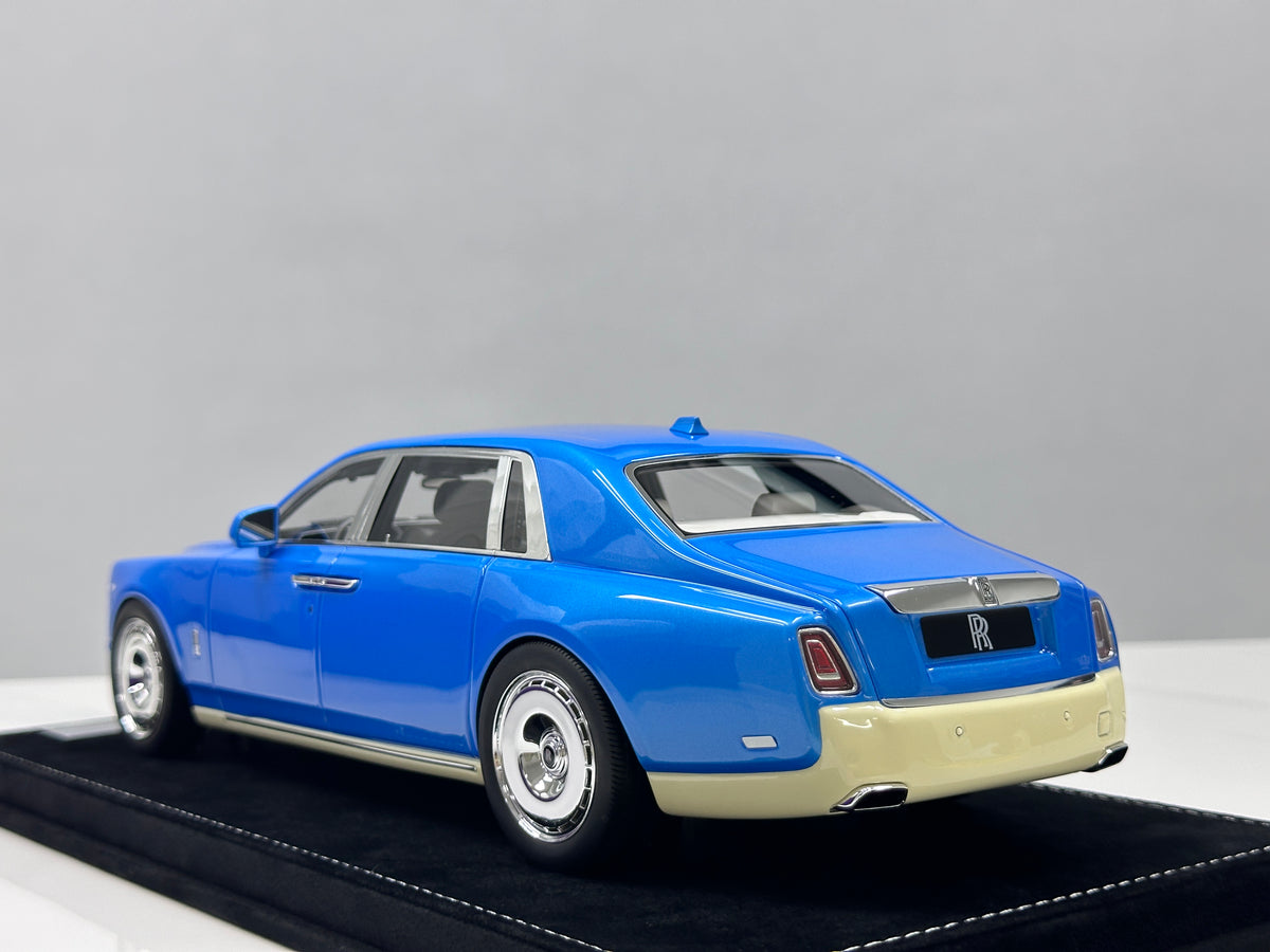 HH Model 1/18 Rolls-Royce Phantom Regatta Edition HH739