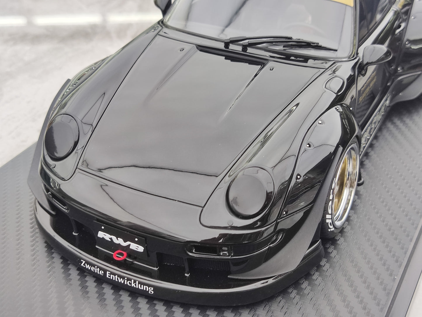 Ignition Model 1/18 Porsche RWB 993 Black IG3625