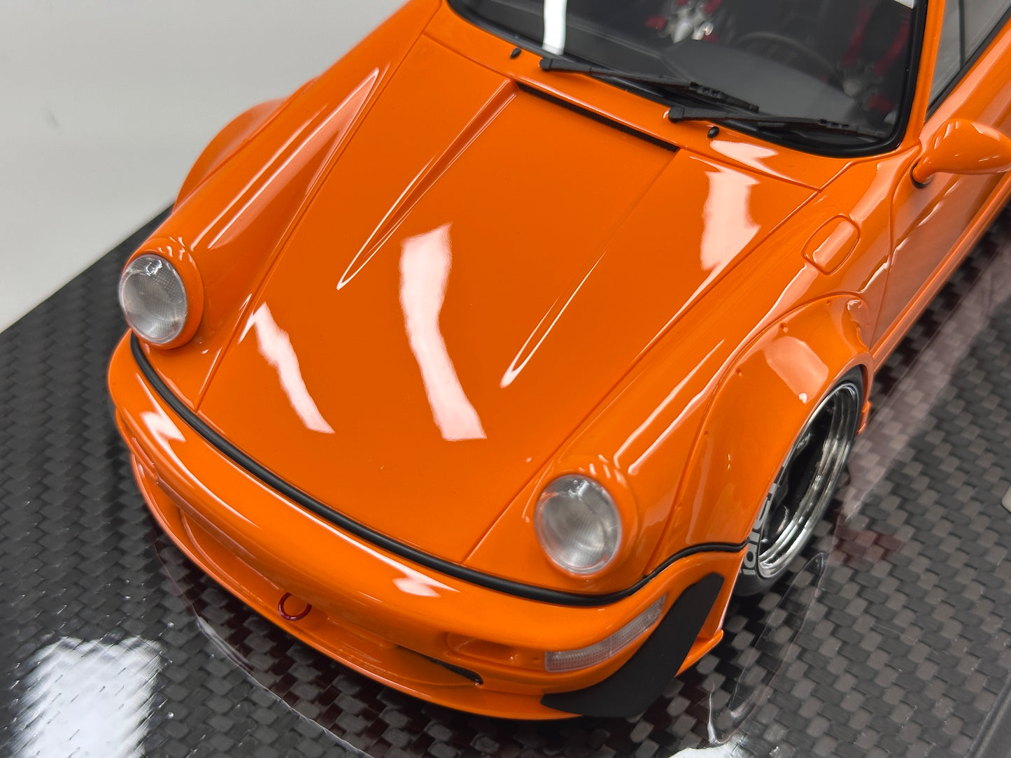 TGM Model 1/18 Porsche RWB 964 (Orange) TGM009