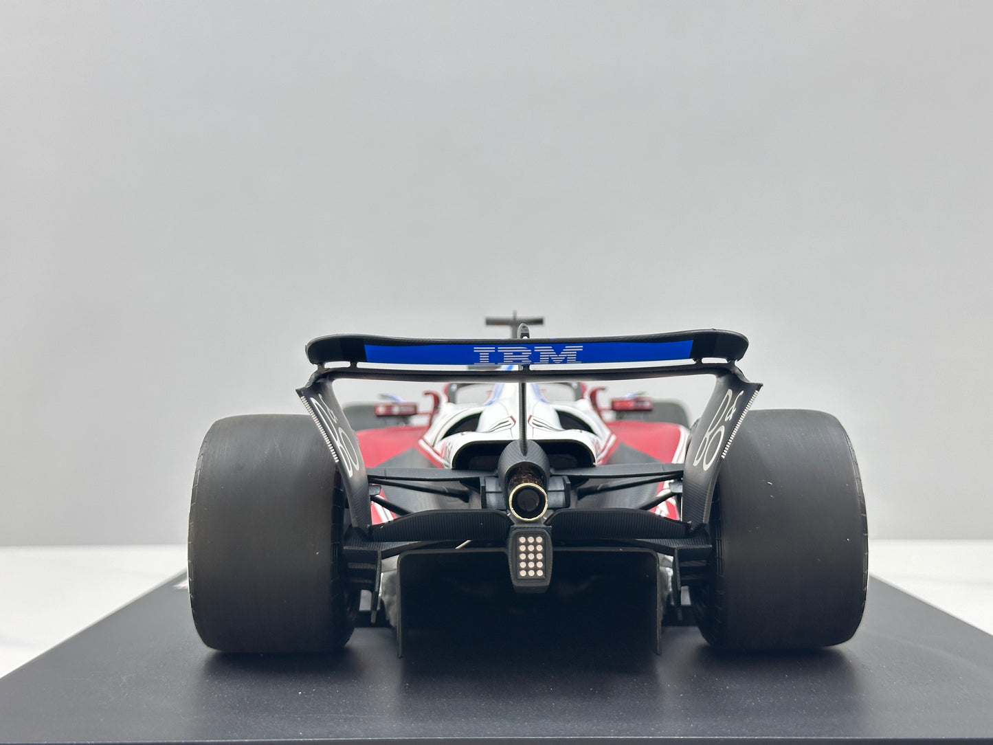 BBR 1/12 Ferrari SF25 Monza Livery – Commemorating the 50th Anniversary of Lauda's World Championship (Red) BBR1227D16