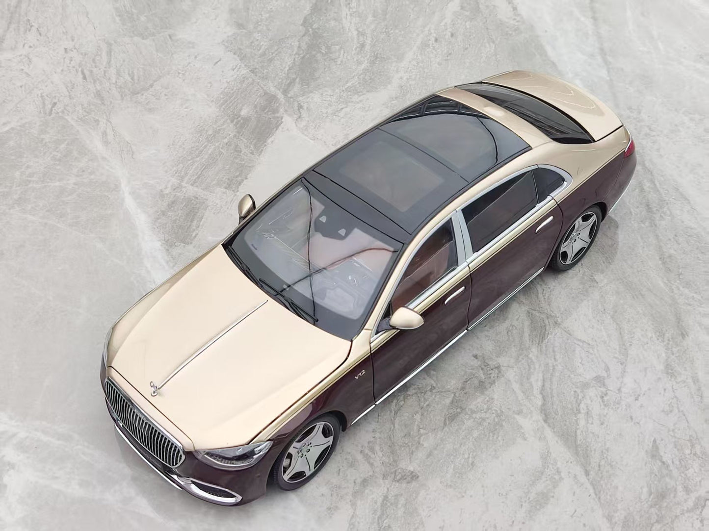 Almost Real 1/18 Mercedes-Maybach S-Class Kalahari Gold/Tourmaline Red AR186