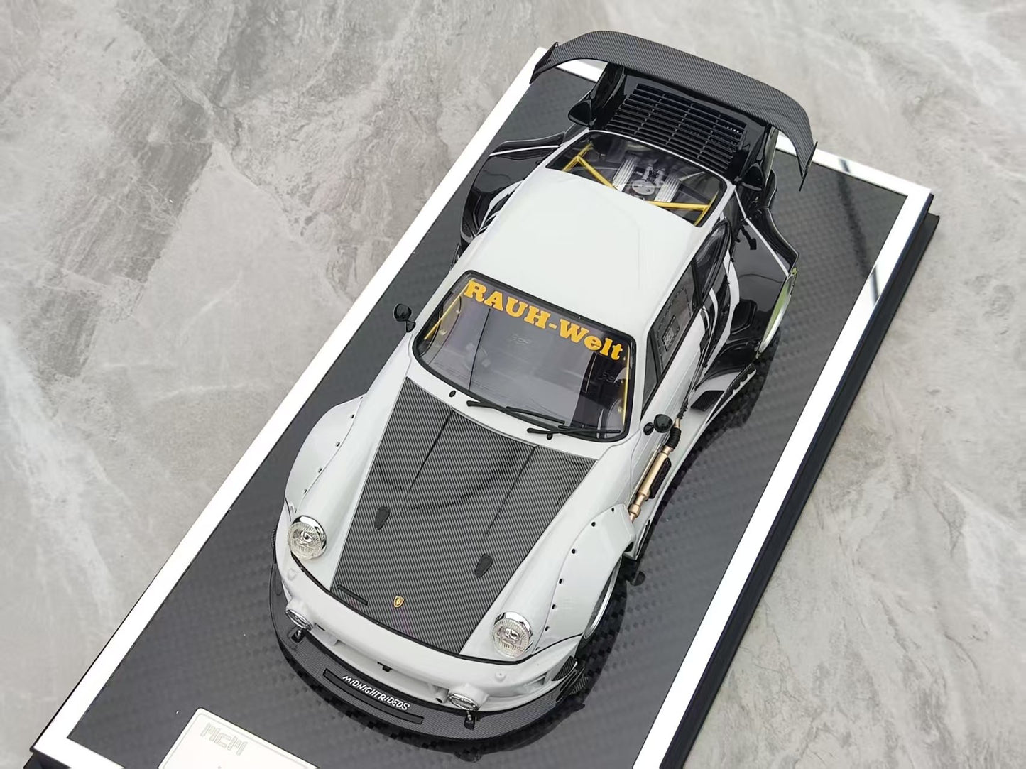 MCM 1/18 Porsche RWB 964 heavily modified Cyberpunk White Limited Edition Car Model MCM019