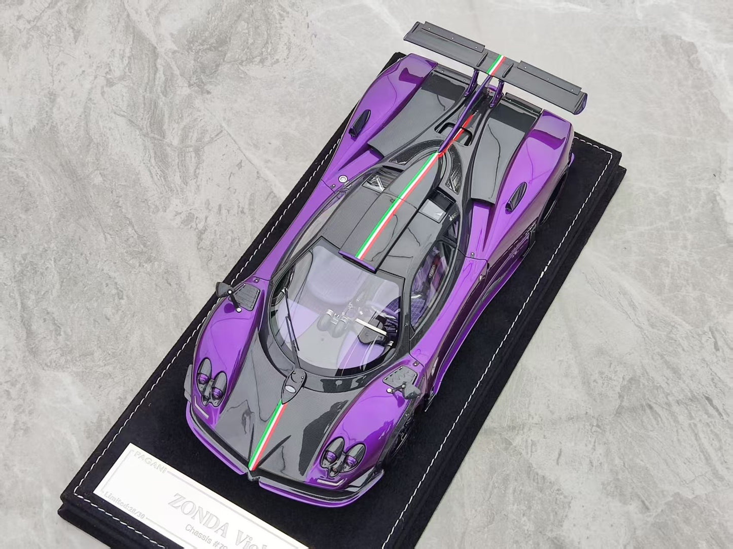 HH Model 1/18 Pagani Zonda Specials Viola HH552