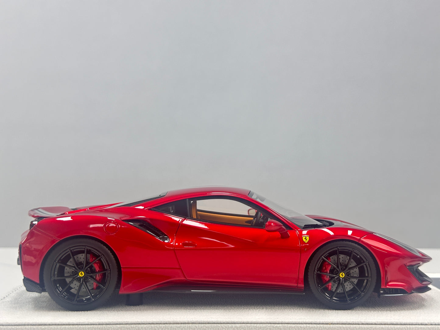 BBA MODEL 1/18 Ferrari 488 Pista – Metallic Red with Silver/Black Livery (BBA089)
