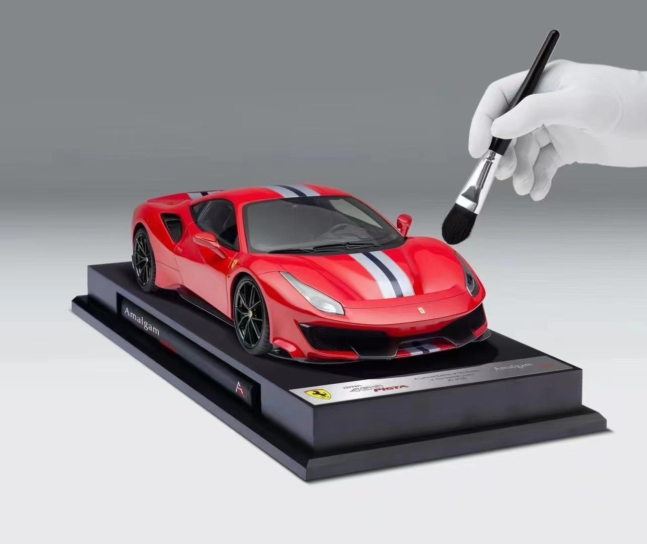 Amalgam 1/18 Ferrari 488 Pista Custom Edition Diecast Car Model