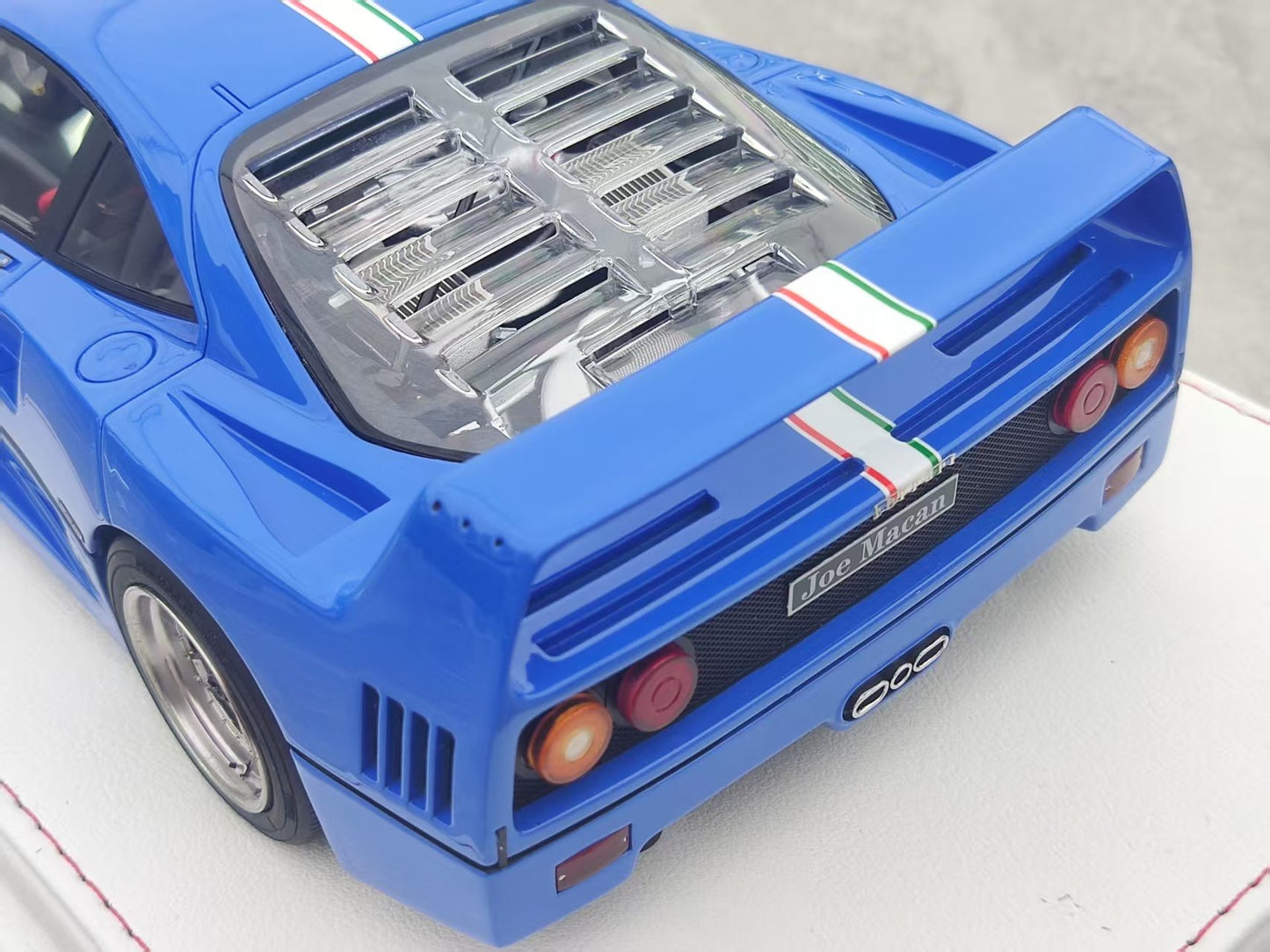 GL 1/18 Ferrari F40 Blue Model Car JS-GL014