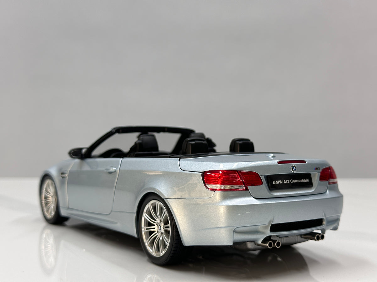 KYOSHO 1/18 BMW M3 Convertible (E93M) Silver 08738SS