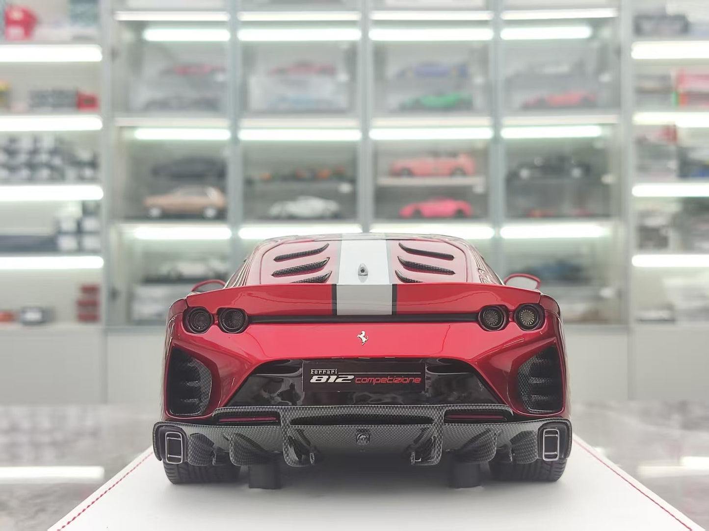 TE 1/18 Ferrari 812 Competizione Metallic Red Collectible Model JS-TE003