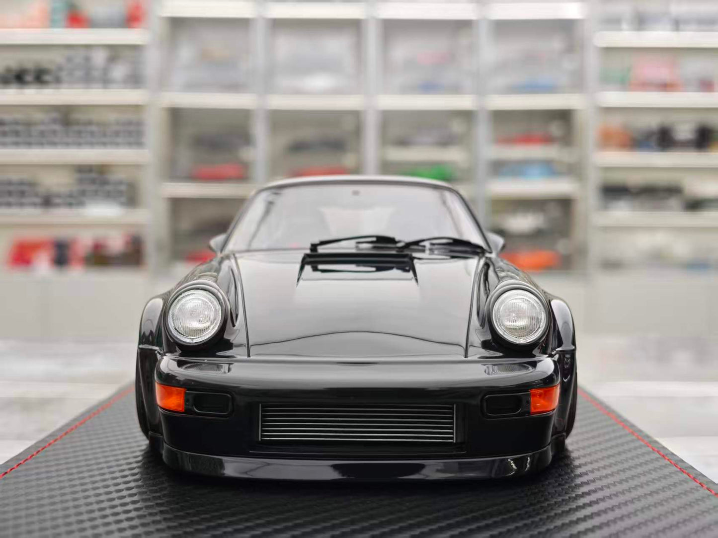 IG 1/18 Porsche Blackbird (964) Black Bayfront IG3593