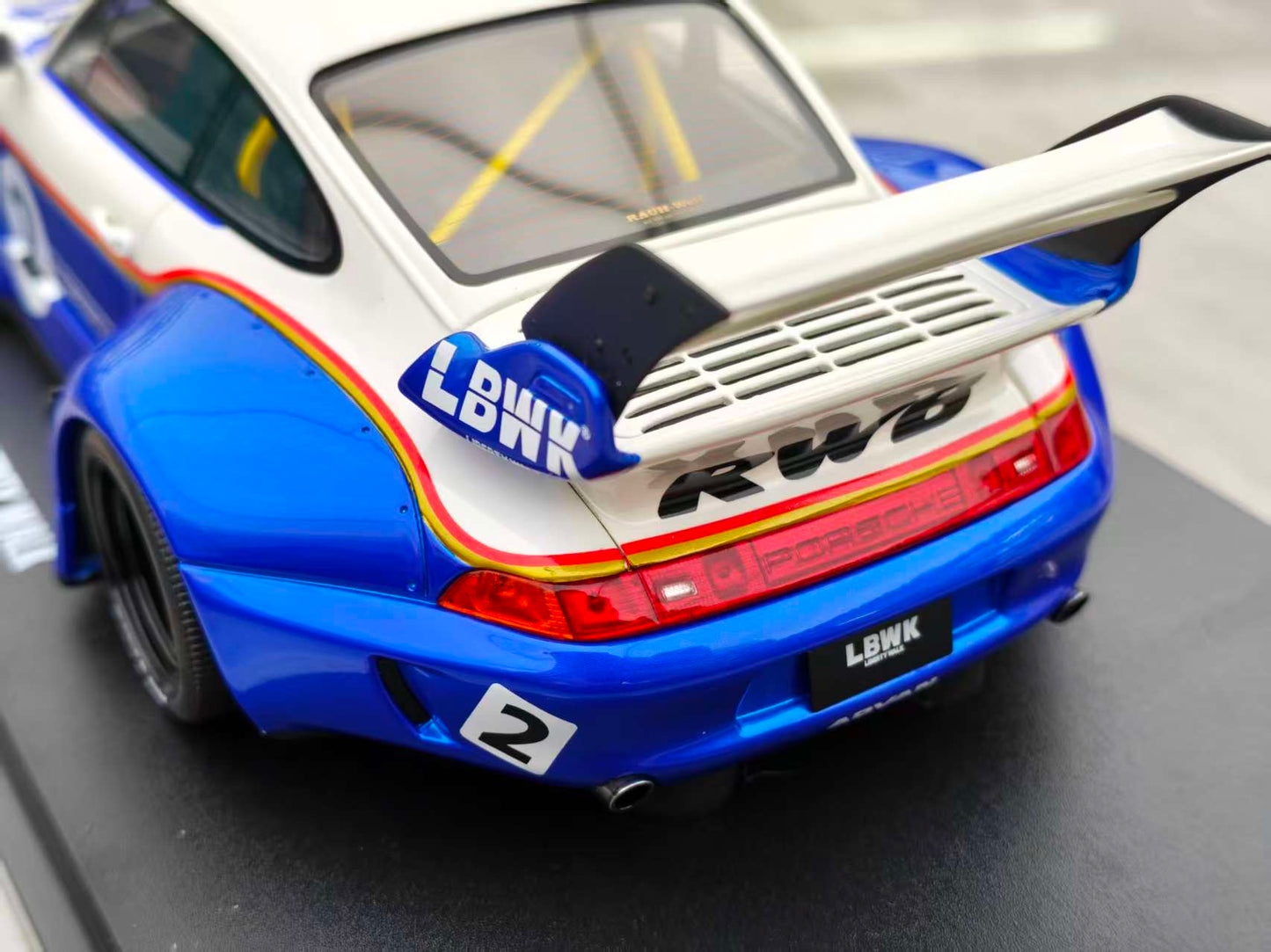 GT Spirit 1/18 Porsche RWB X LIBERTY WALK WHITE GT530