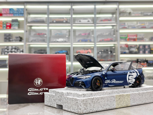 MOTORHELIX 1/18 Alfa Romeo Giulia GTA Monte Carlo Blue MH329