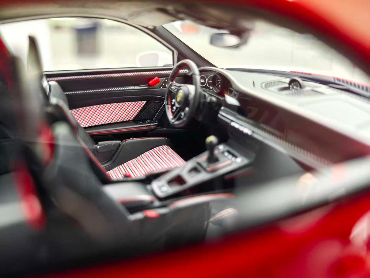 FuelMe 1/18 Porsche 992 GT3 RSSPEC Toronto FM18010LM-16