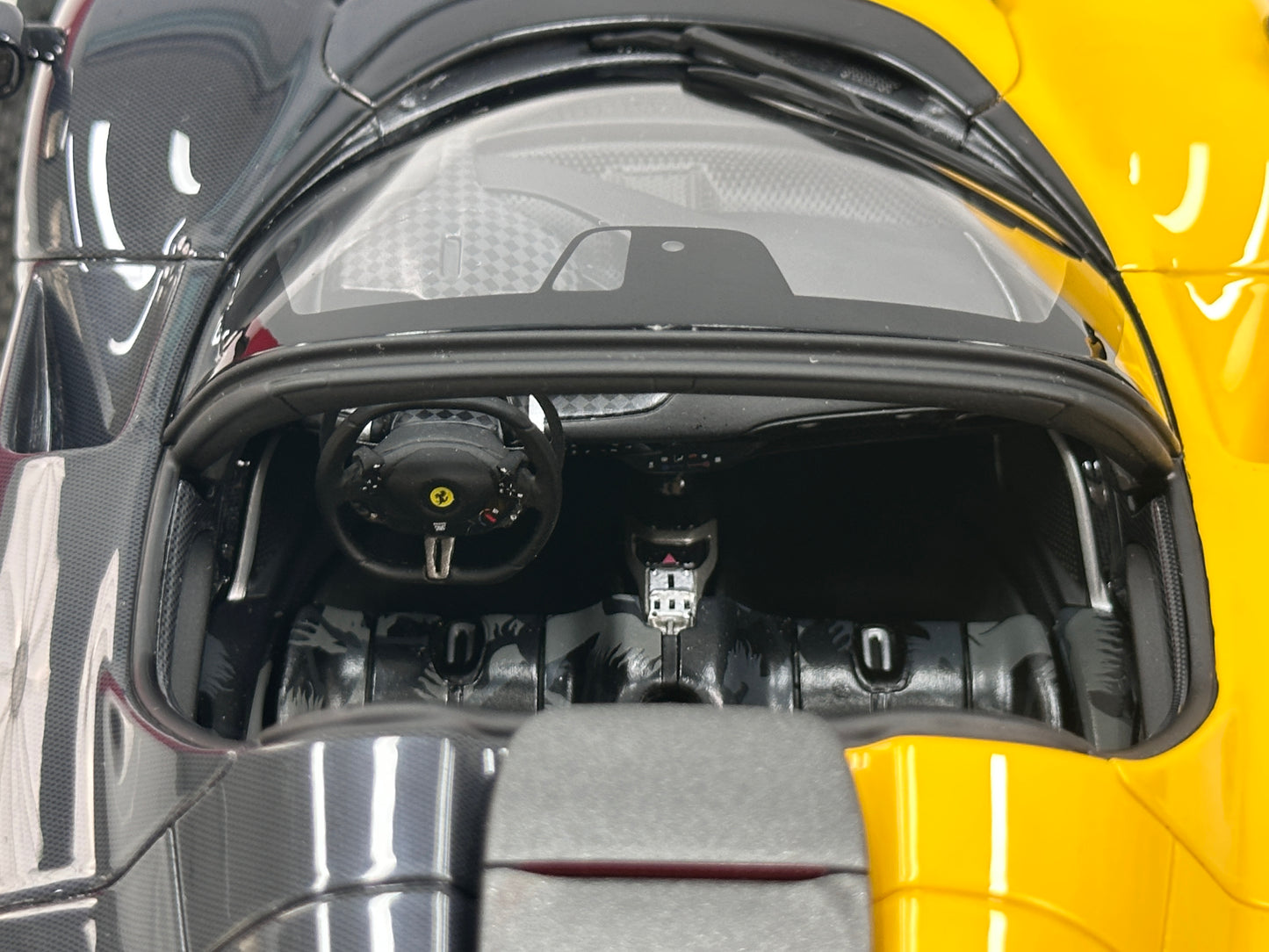 MR 1/18 Ferrari Icona Daytona SP3 Special Edition (599 Units) – Modena Yellow (FE036SE6)