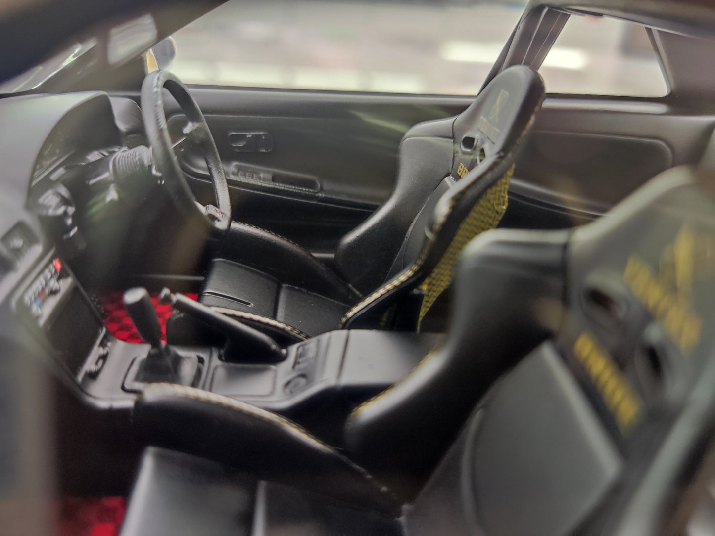 Ignition Model 1/18 Nissan Vertex S13 Silvia White/Gold with SR20 Engine IG3589