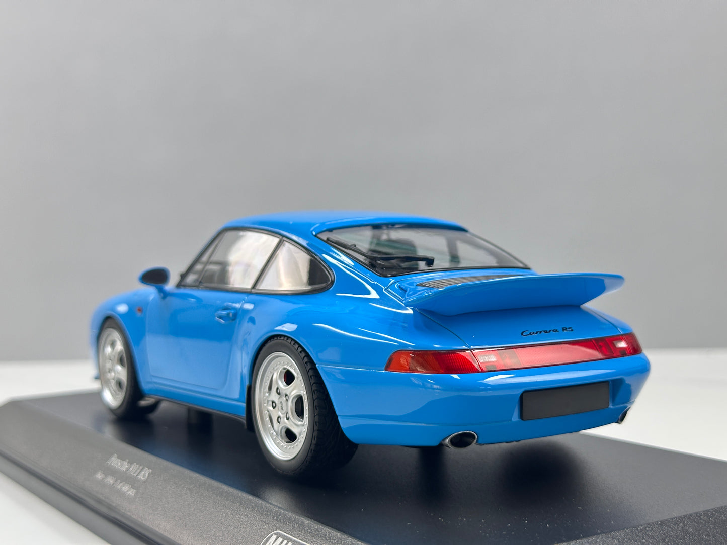 MINICHAMPS 1/18 Porsche 911 RS (993) - 1994 Blue 155061121