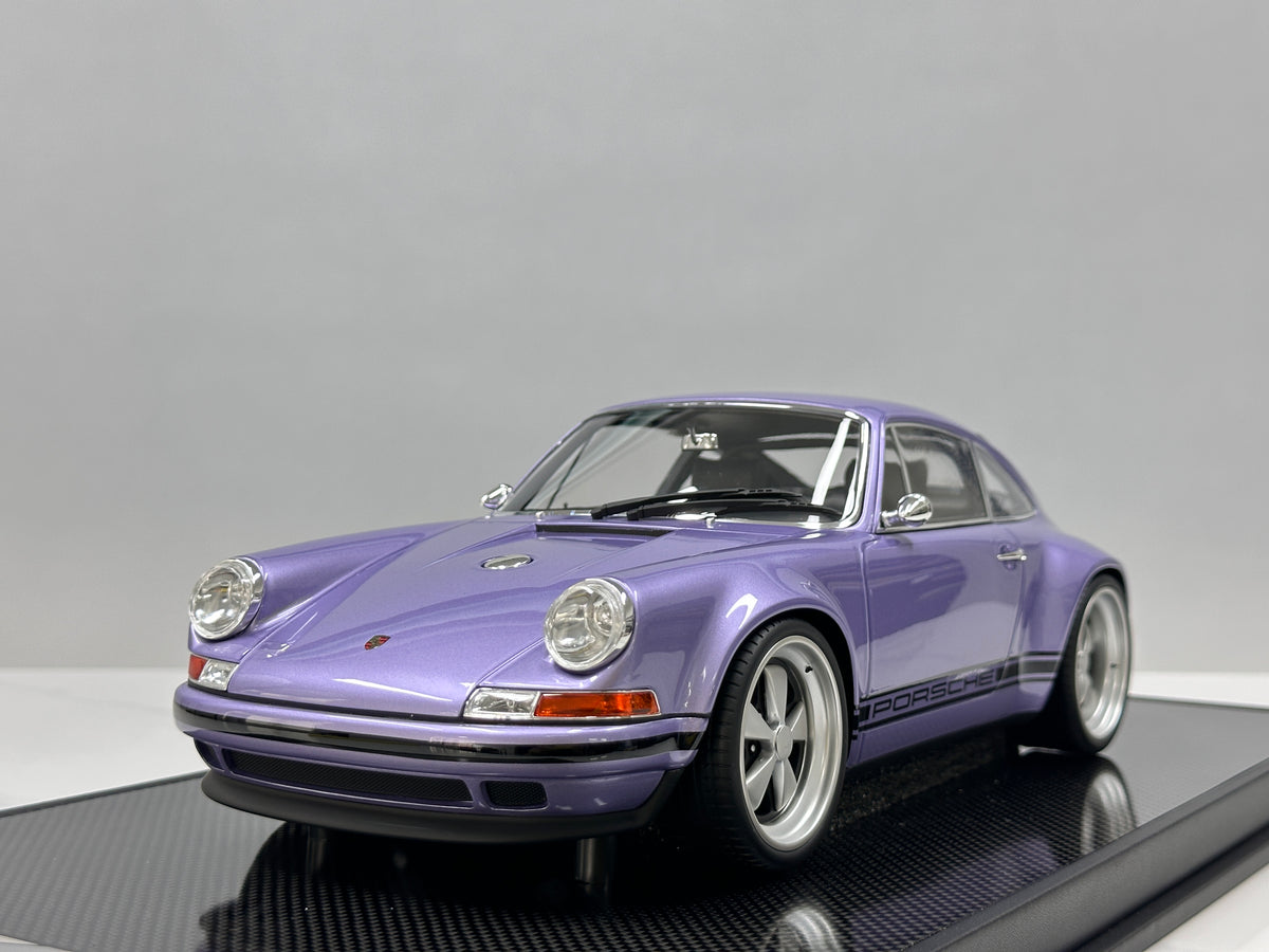 IVY 1/12 Porsche Singer with Skis IVY248