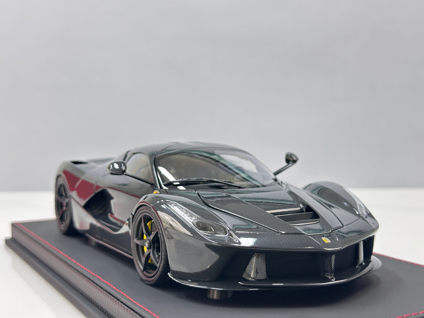 BBR 1/18 Ferrari LaFerrari Alloy Alloy Full Opening Leather Sole Black Knight BBR182244