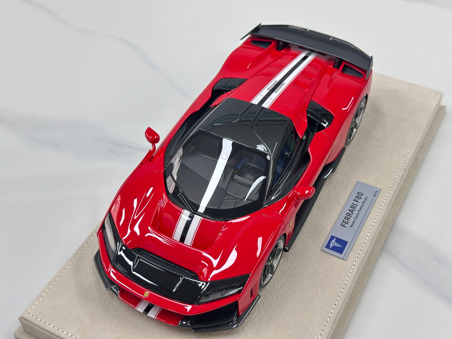 HERMES COLLECTION 1/18 Ferrari F80 (Red Pista Stripe) HC018