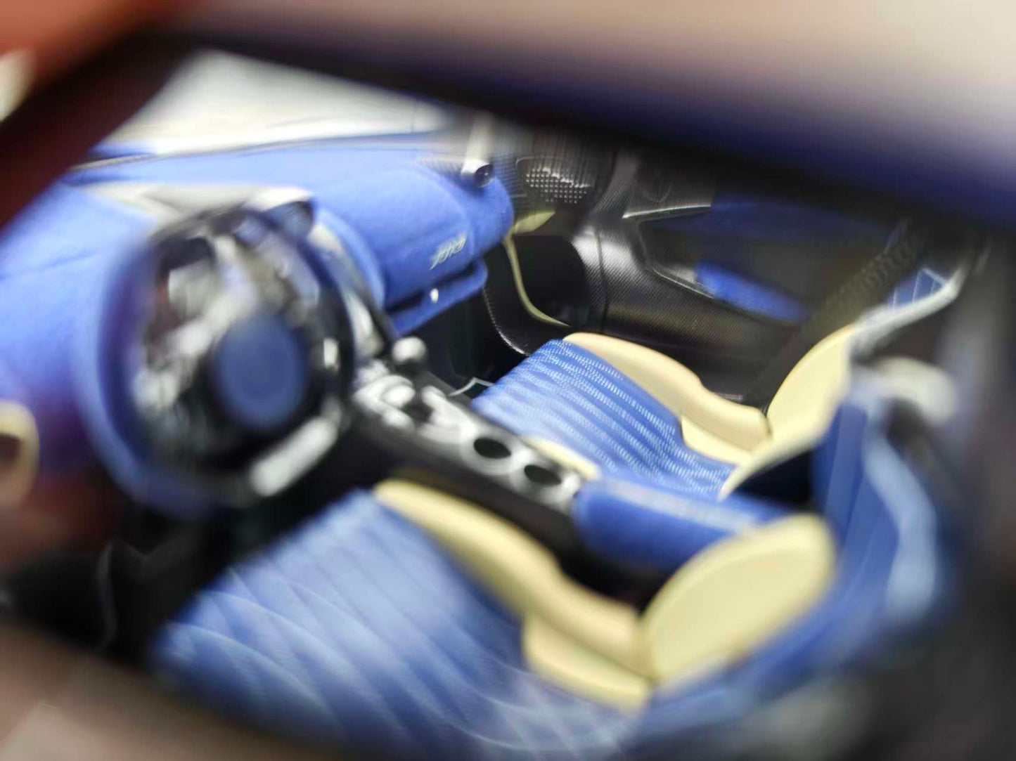 FRONTIART 1/18 Koenigsegg Jesko White FA177