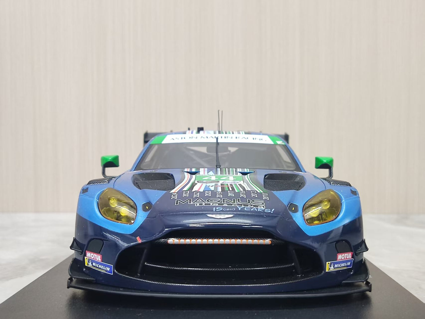 TopSpeed 1/18 Aston Martin Vantage GT3 EVO #44 Magnus Racing – Blue Livery (TS0682)