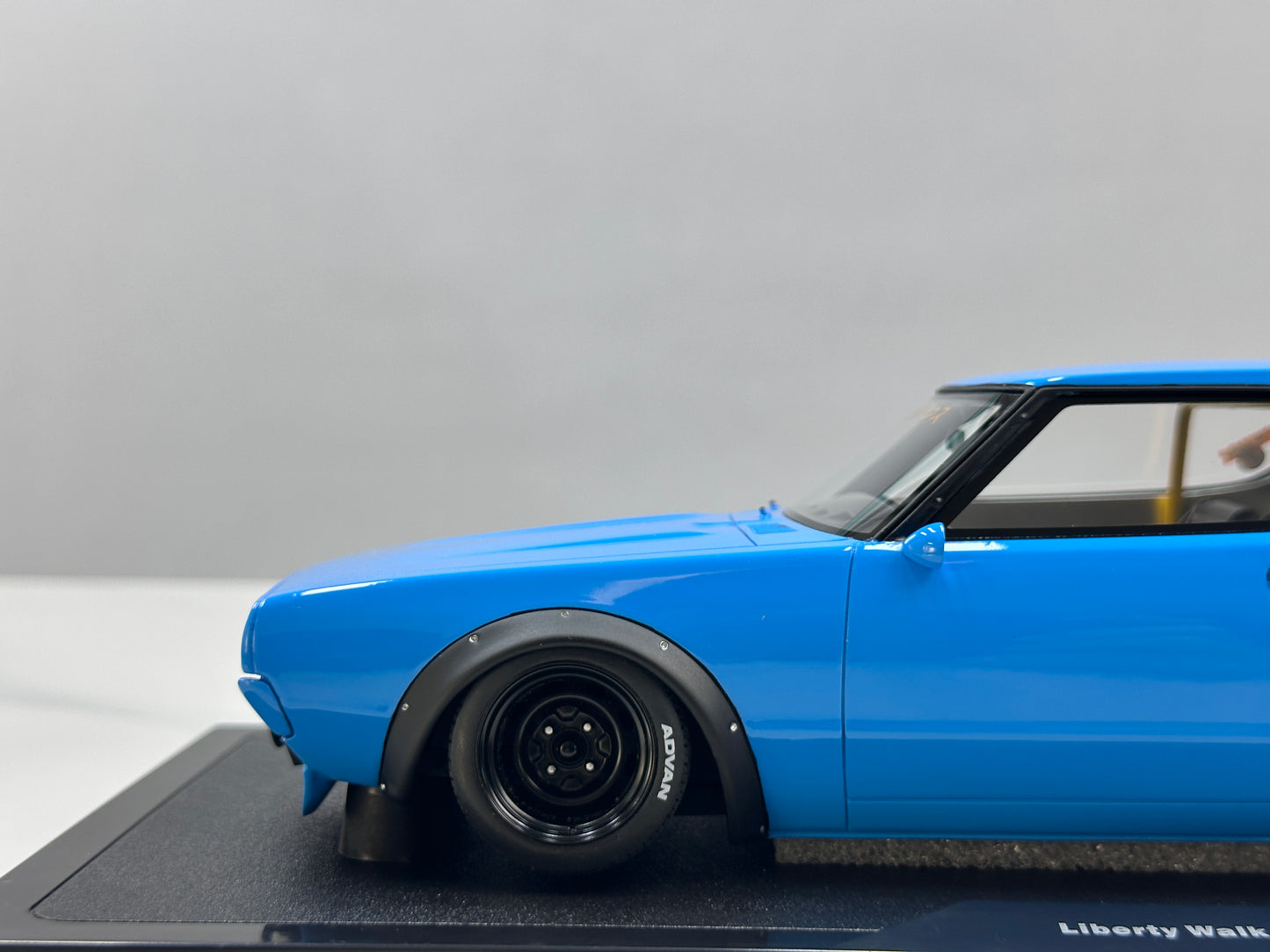 OTTO 1/18 Nissan Skyline 2000 GT-R (KPGC110) BY LB-WORKS Blue OT1210