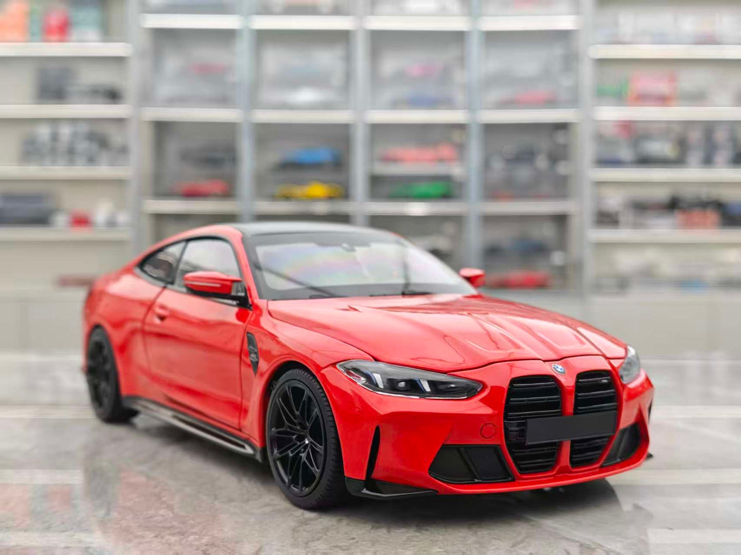 MINICHAMPS 1/18 BMW M4 Red 110020140