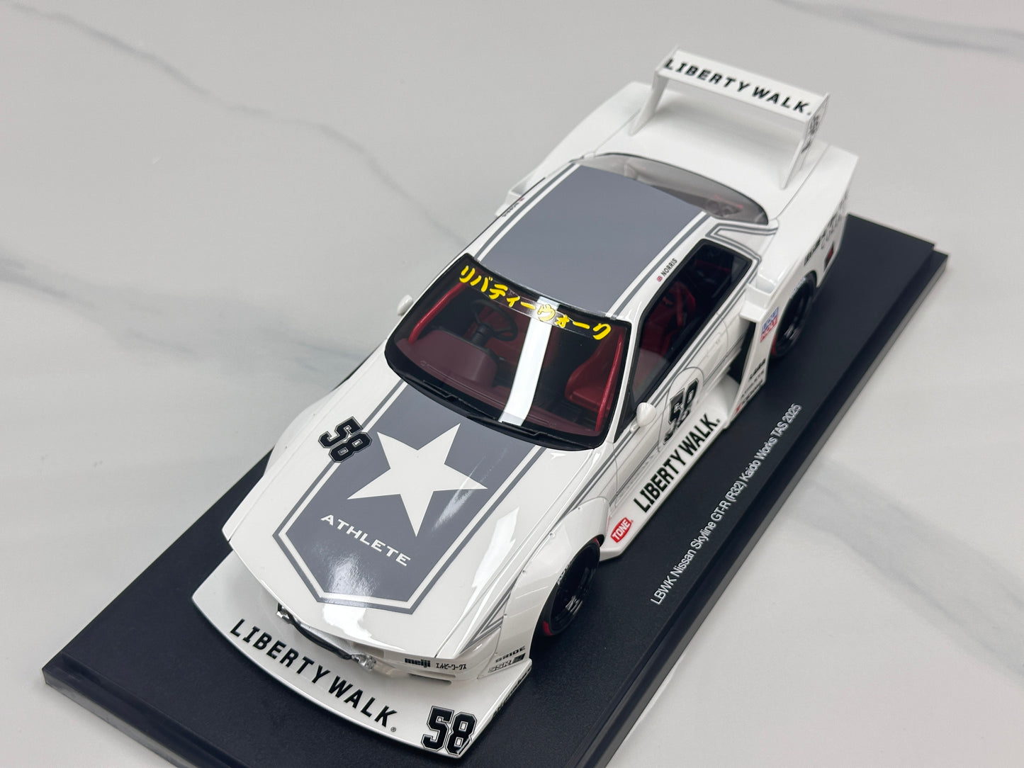 TOPSPEED 1/18 Nissan GT-R R32 Kaido Works TAS 2025 White TS0695