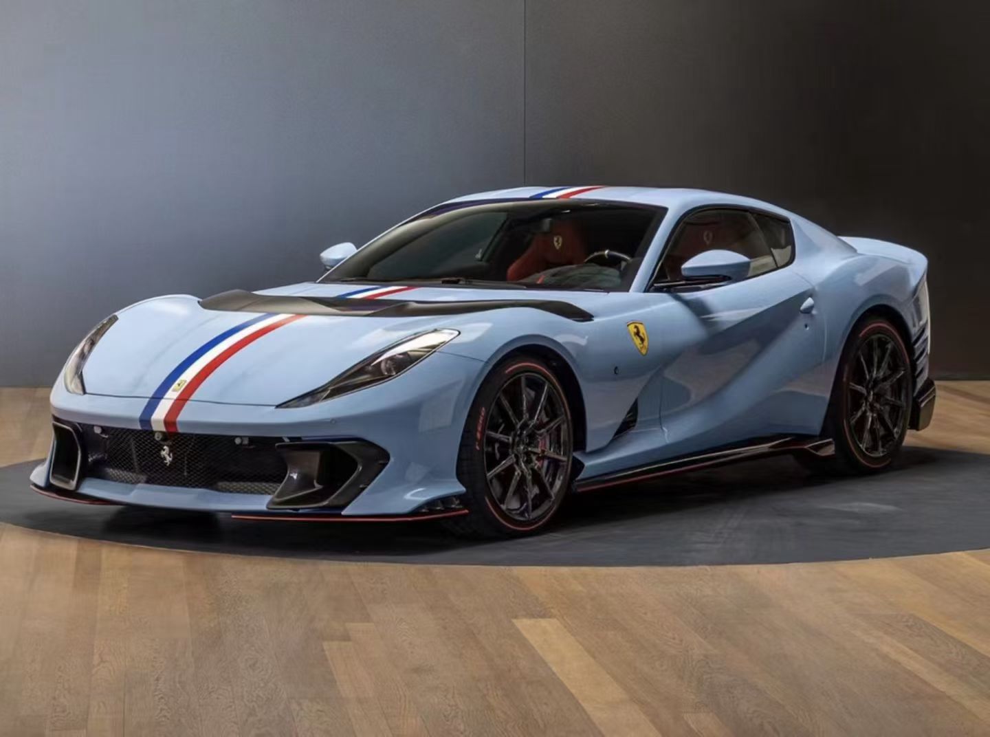 HH Model 1/8 Ferrari 812 Competizione Limited Edition Model Car