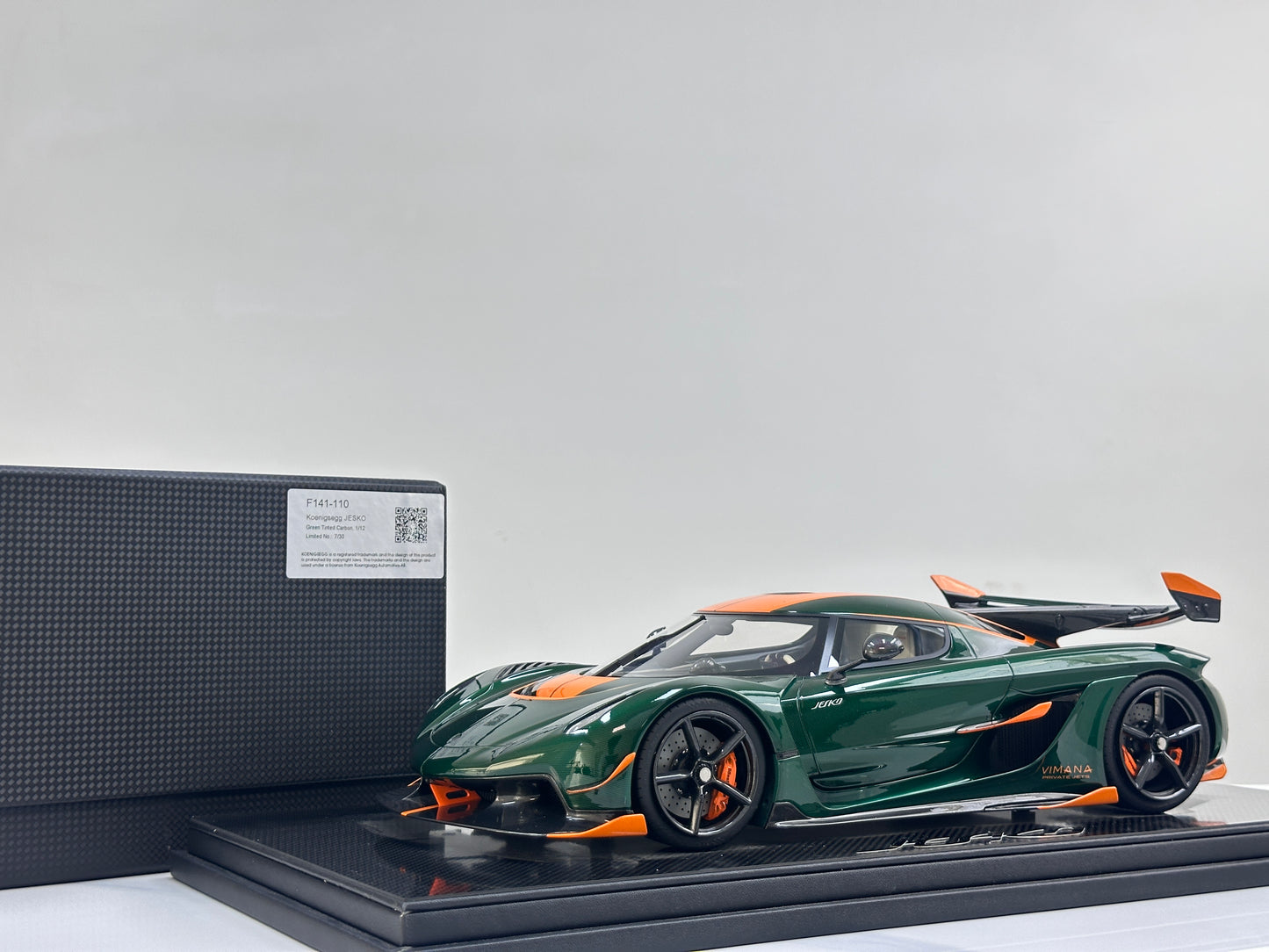 FRONTIART 1/12 Koenigsegg Jesko Carbon Emerald Green (FA190)