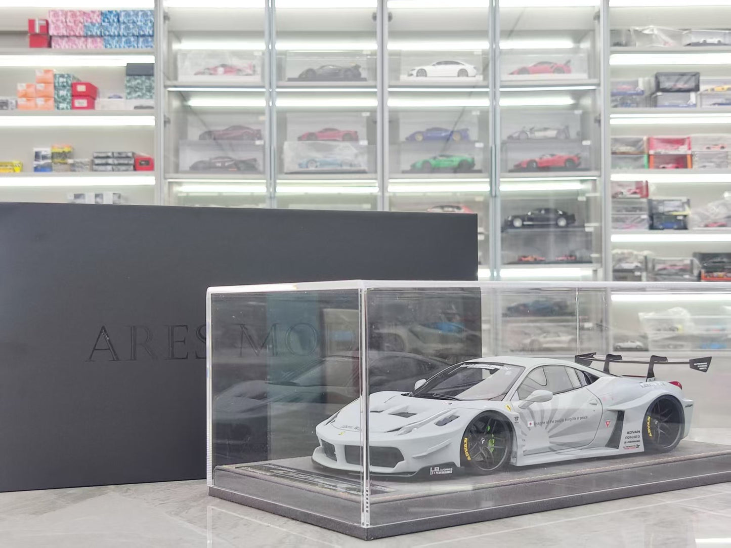 ARES MODEL 1/18 Ferrari 458 Battle Grey Model Car ARES010