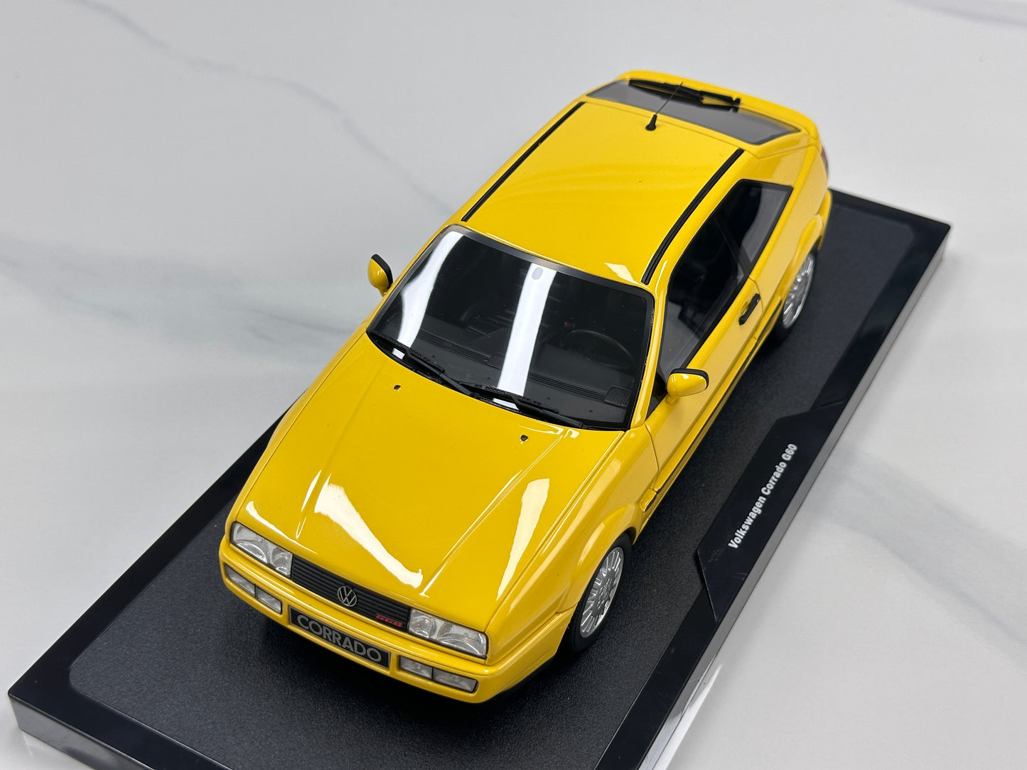 OTTO 1/18 Volkswagen Corrado G60 Yellow OT1385