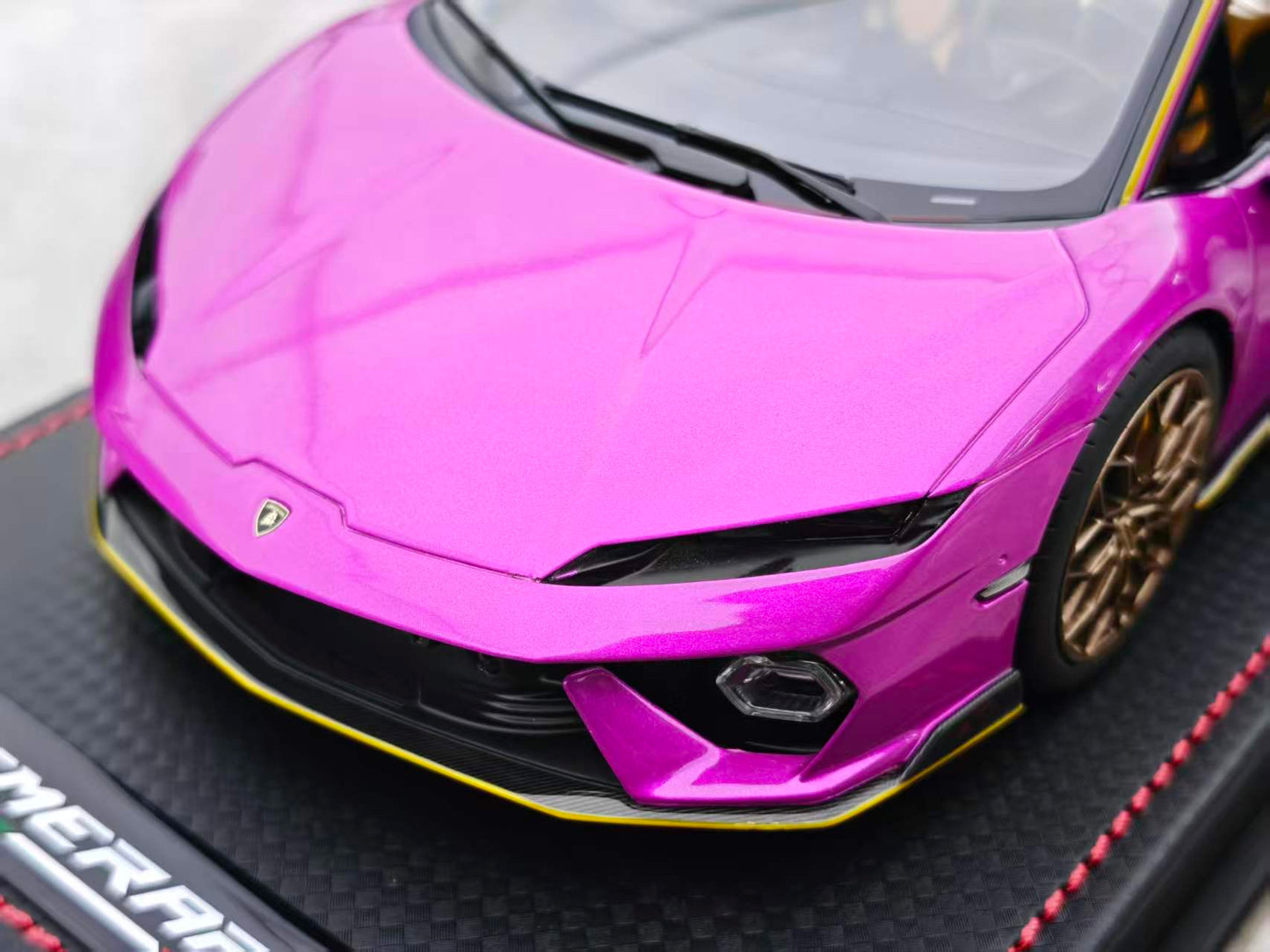 MR 1/18 Lamborghini Temerario LAMBO062SE3