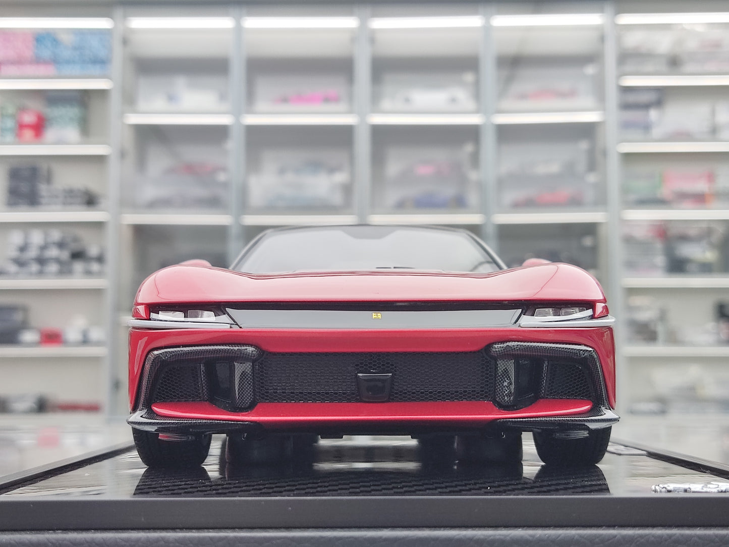 BBR 1/18 Ferrari 12 CILINDRI COUPE Emora Metallic Red P18248FCH