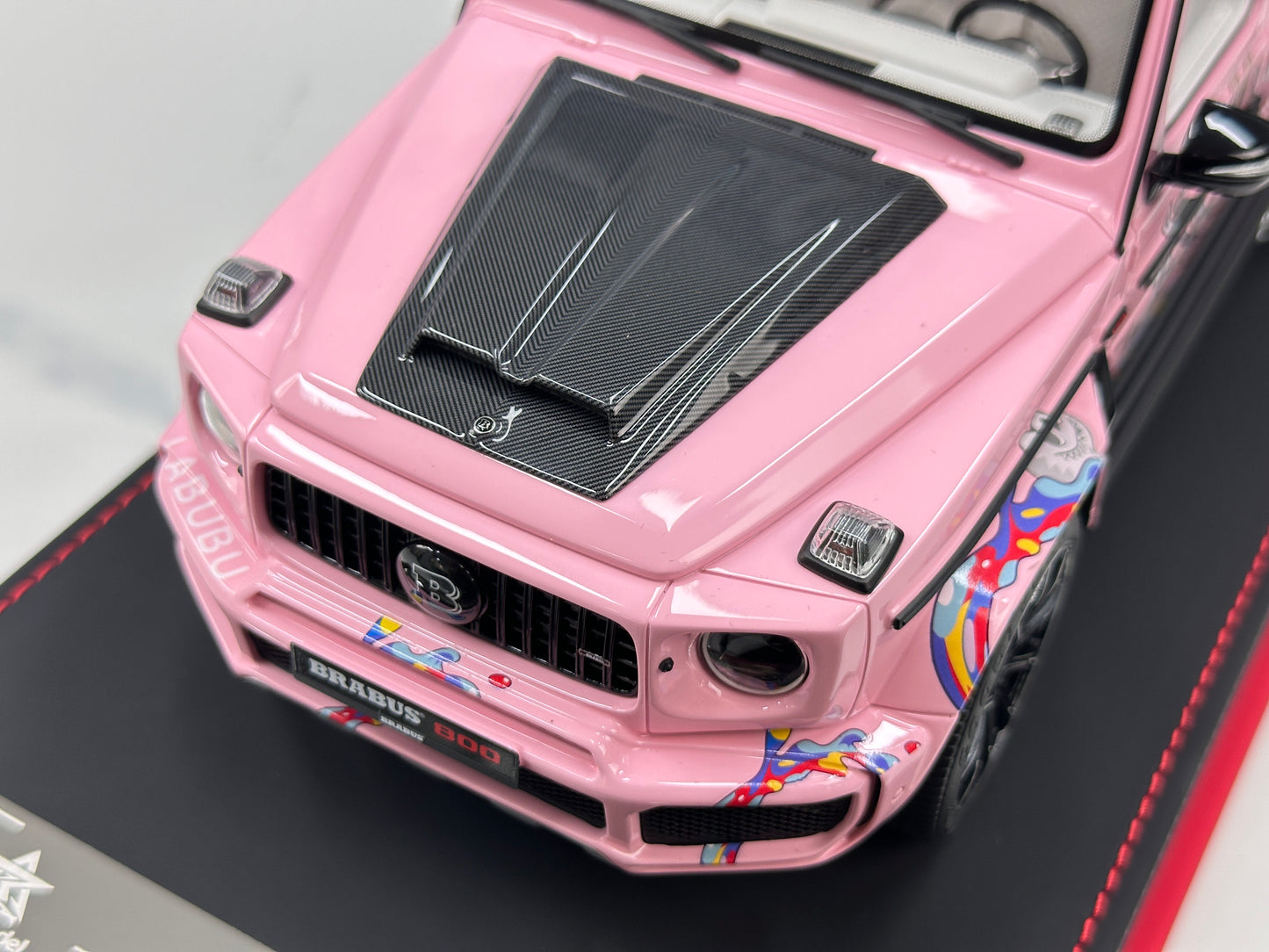 BBA Model 1/18 Brabus G800 Labubu BBA084