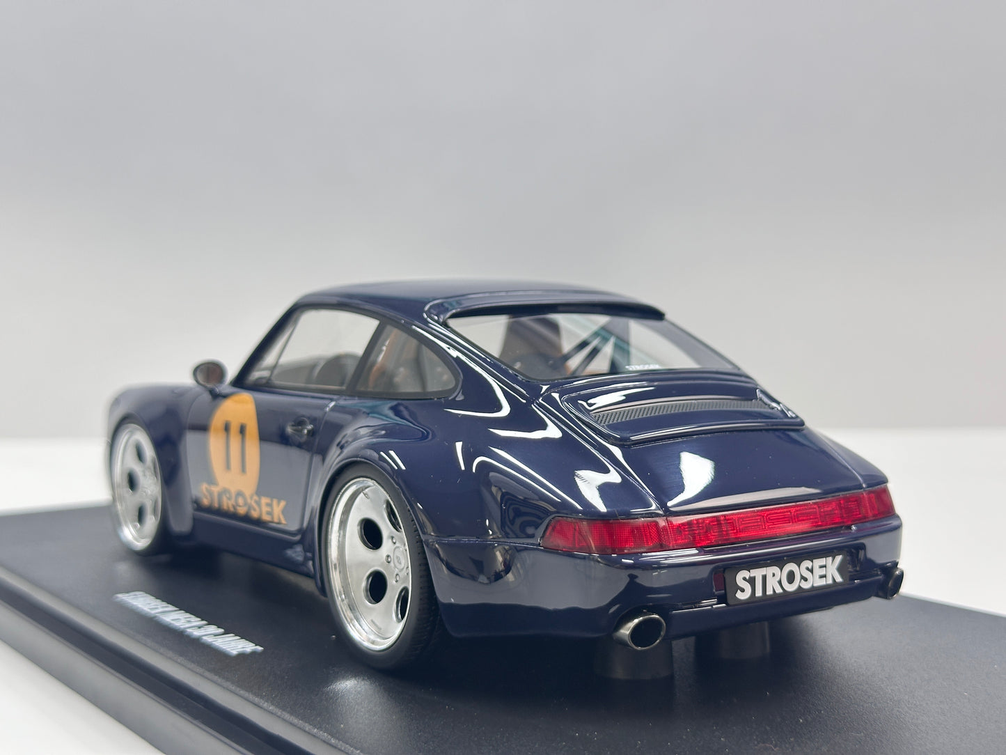 GT Spirit 1/18 Porsche Strosek Mega 30 Blue GT969