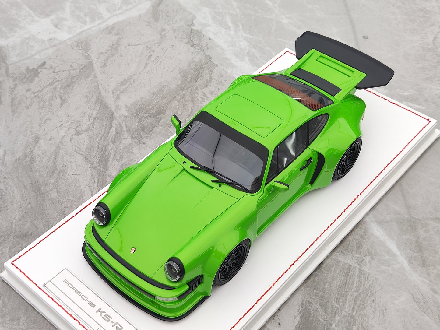RUNNER 1/18 Porsche KS-R Limited Edition Model Car Ornaments