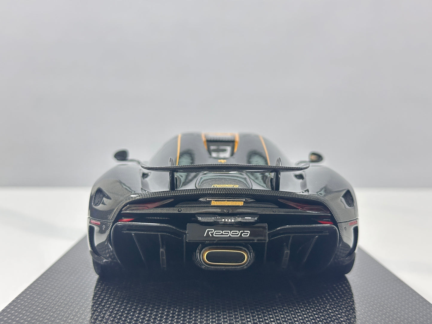 FRONTIART 1/18 Koenigsegg Regera 7186 Kabenkin FA192