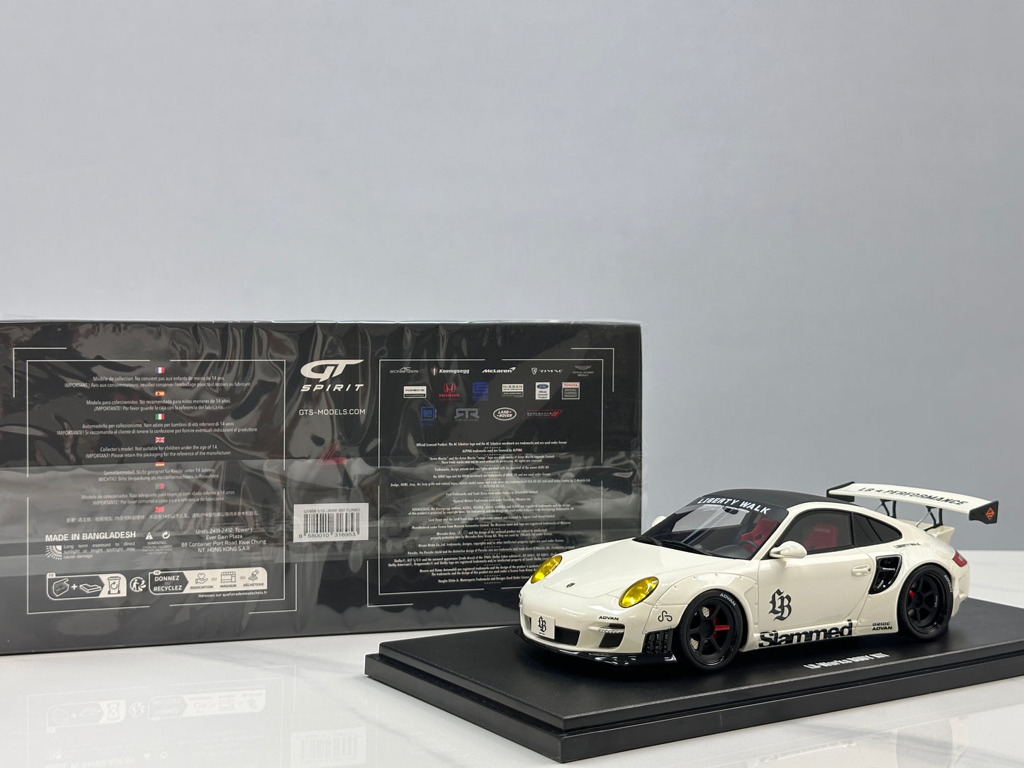 GT Spirit 1/18 Porsche LB-WORKS 997 TURBO White GT958