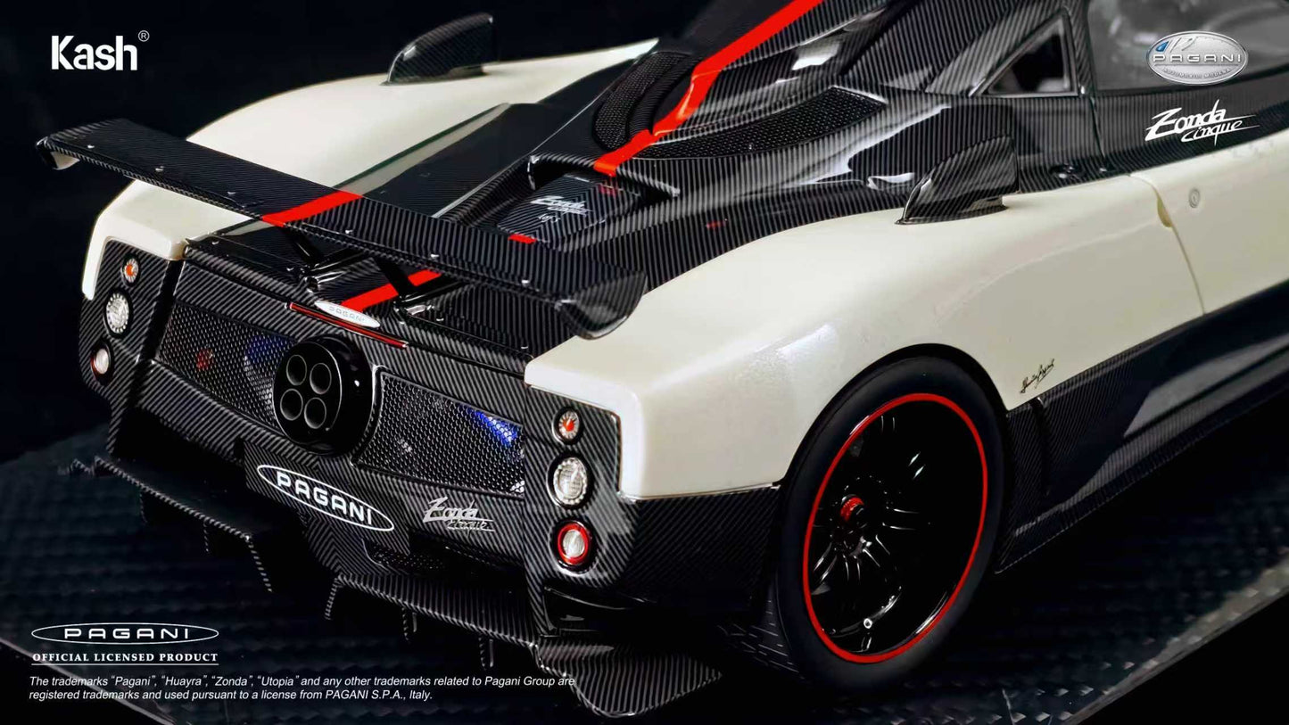 Kash Model 1/18 Pagani Zonda Cinque Coupe, Warm Pearl White Car Model