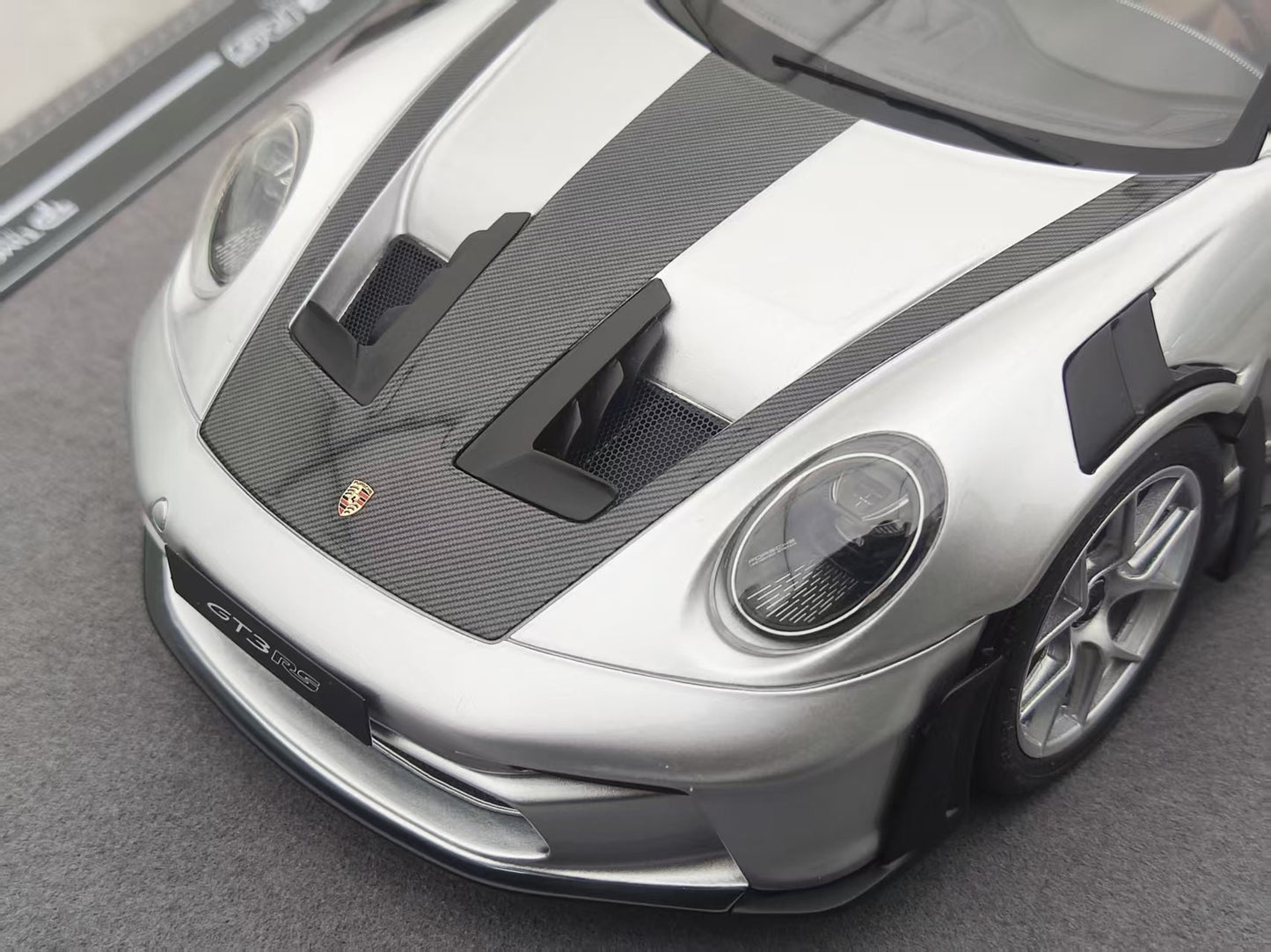 TIMOTHY&PIERRE 1/18 Porsche 911 GT3RS Sonderwunsch GT Silver TP188