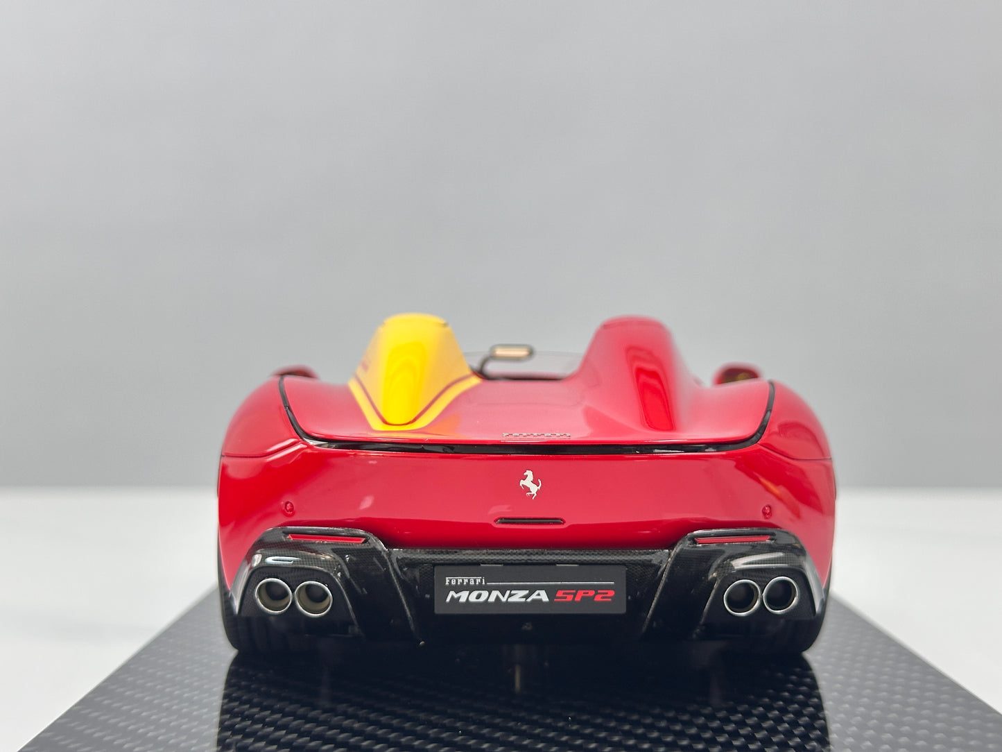 CE 1/18 Ferrari Monza SP2 – Prancing Horse Red (CE012)